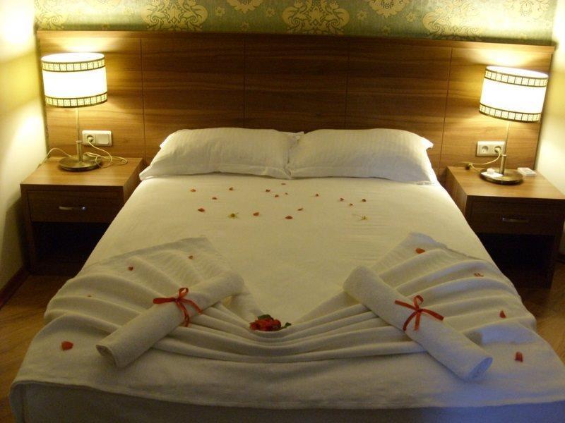 Meril Club Hotel Marmaris (Adults Only) ทูรุนช์ ภายนอก รูปภาพ